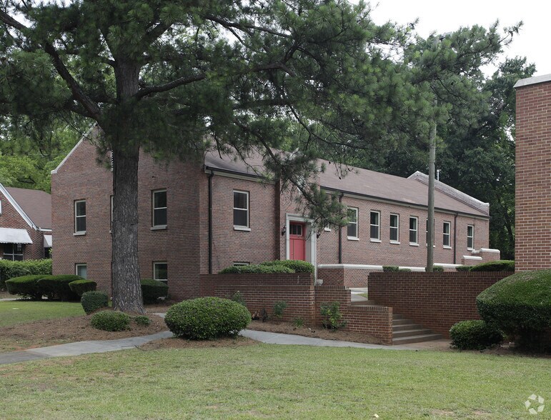 More Photos Of 1583 Westhaven Dr SW, Atlanta Religious Facility For Lease