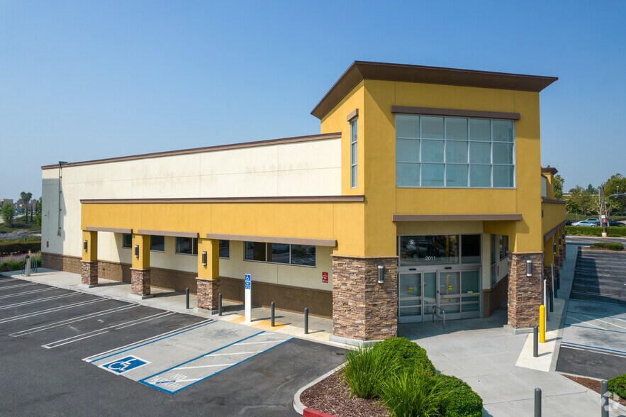 More Photos Of 2011 N Riverside Ave, Rialto Freestanding For Lease