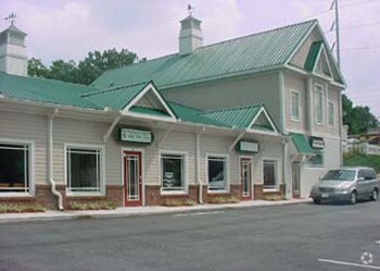 Primary Photo Of 4600 Rockbridge Rd, Stone Mountain Storefront Retail Office For Lease