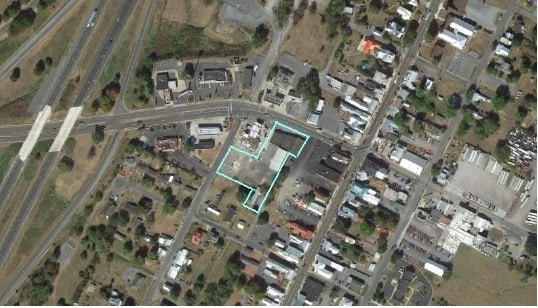 More Photos Of 129 W Old Cross Rd, New Market General Retail For Sale