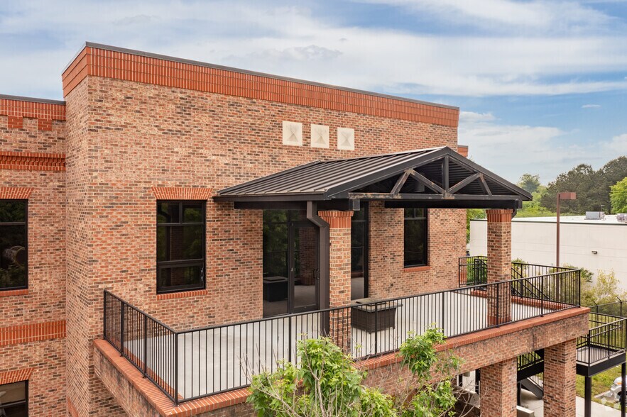 More Photos Of 3620 Swiftwater Park Dr, Suwanee Loft Creative Space For Sale
