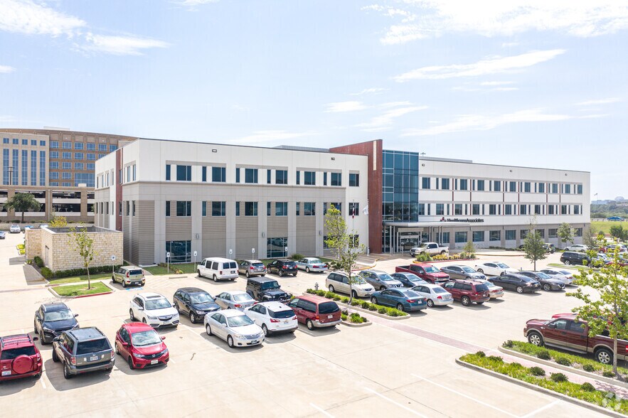 More Photos Of 6161 N State Highway 161, Irving Medical For Lease