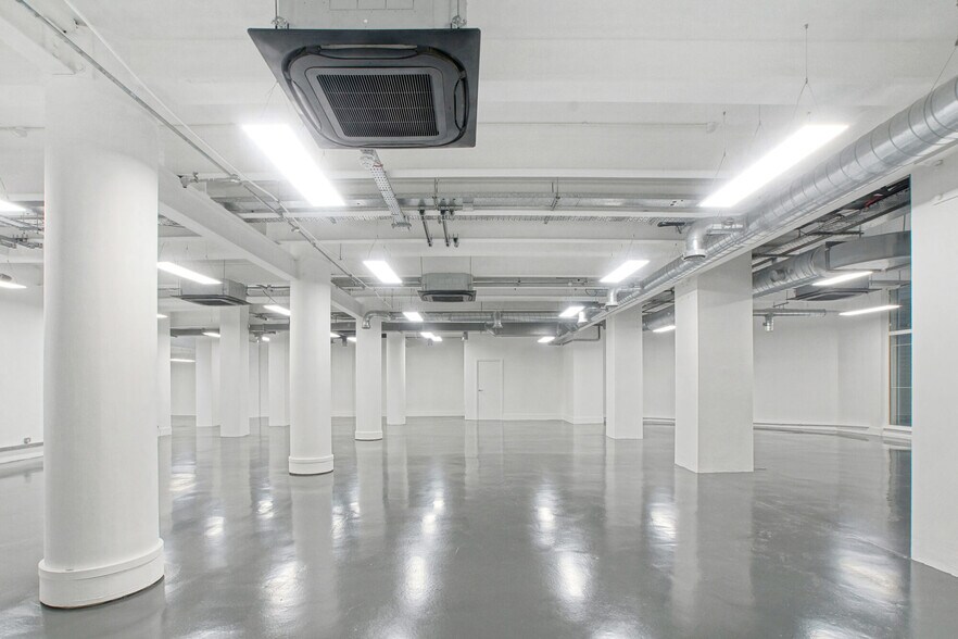 More Photos Of 7-9 Kingsway, London Office For Sale