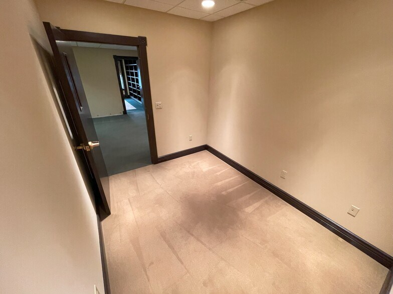 More Photos Of 19 Dove St, Albany Coworking Space