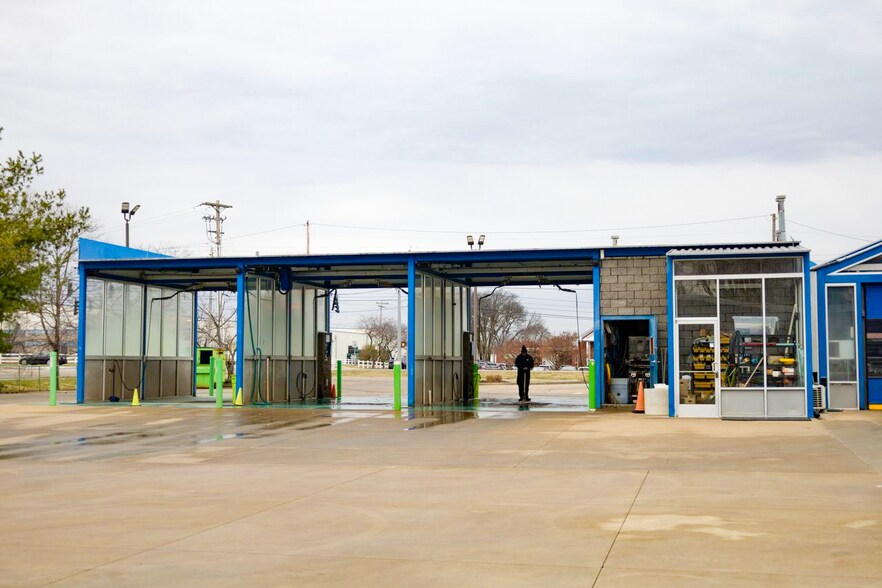 More Photos Of 3156 Nashville Rd, Bowling Green Carwash For Sale