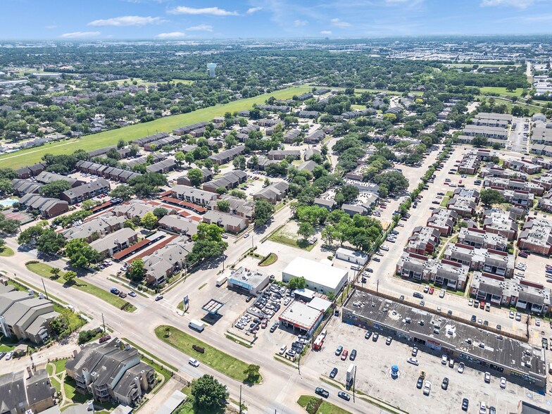 More Photos Of 10090 S Gessner Rd, Houston General Retail For Sale
