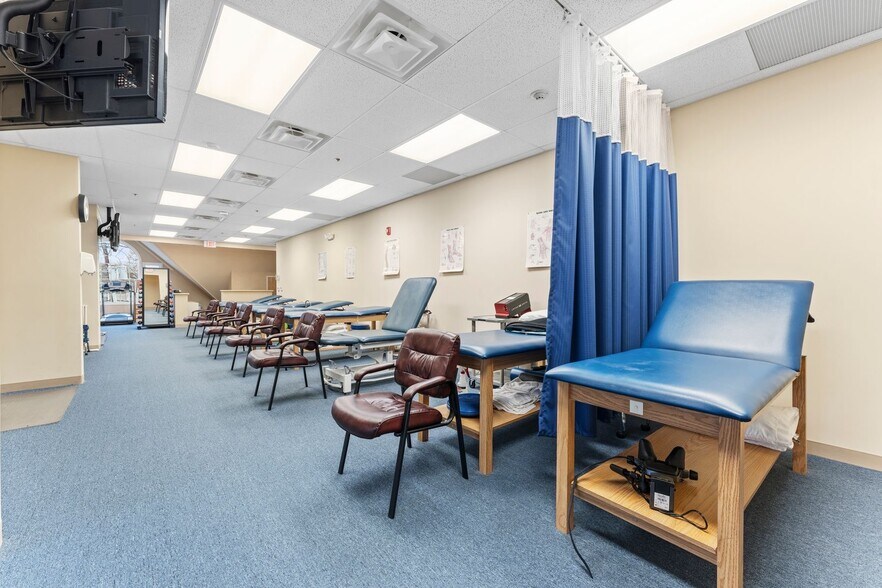 More Photos Of 17 Elm Ave, Hackensack Rehabilitation Center For Lease