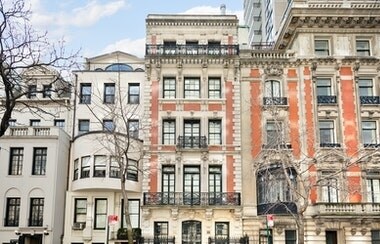 More Photos Of 2 E 82nd St, New York Schools For Sale