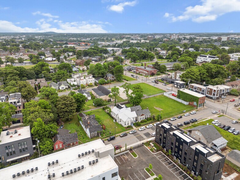 More Photos Of 1120 3rd Ave S, Nashville General Retail For Sale