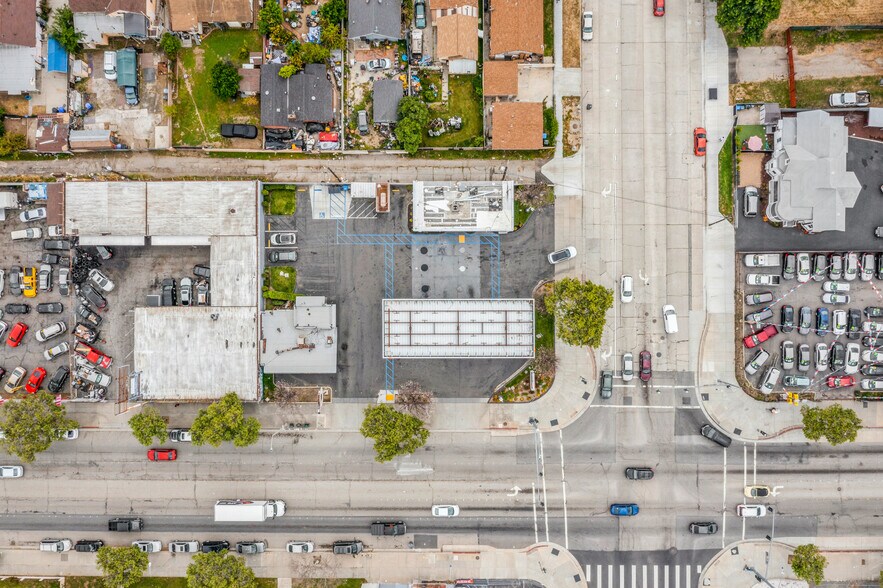 More Photos Of 790 W Holt Ave, Pomona Service Station For Sale