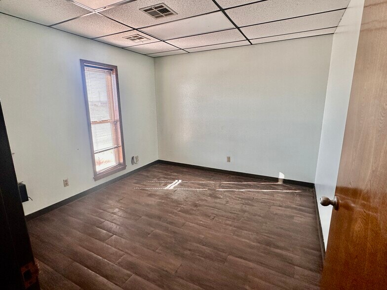 More Photos Of 11823 Highway 8, Fairview Industrial For Sale
