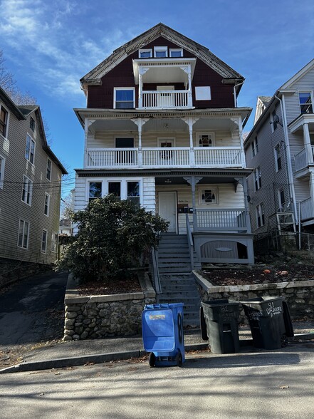 Primary Photo Of 81 Draher St, Waterbury Apartments For Sale