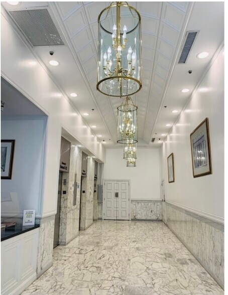 More Photos Of 66-68 W Flagler St, Miami Loft Creative Space For Sale