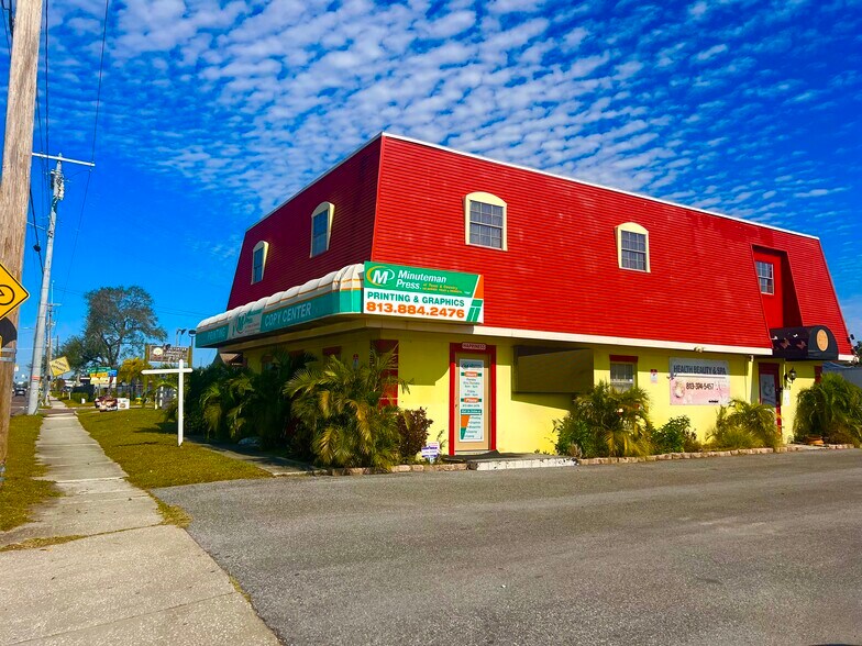 More Photos Of 5519 Hanley Rd, Tampa Storefront Retail Office For Sale