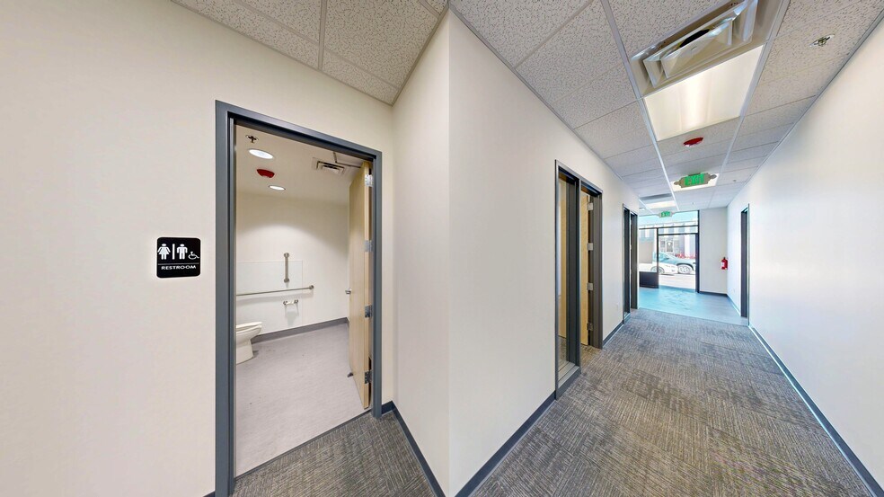 More Photos Of 5050 Fox St, Denver Unknown For Lease