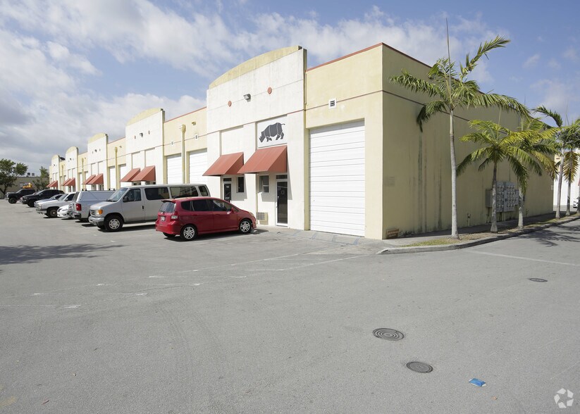 More Photos Of 14262 SW 140th St, Miami Warehouse For Lease