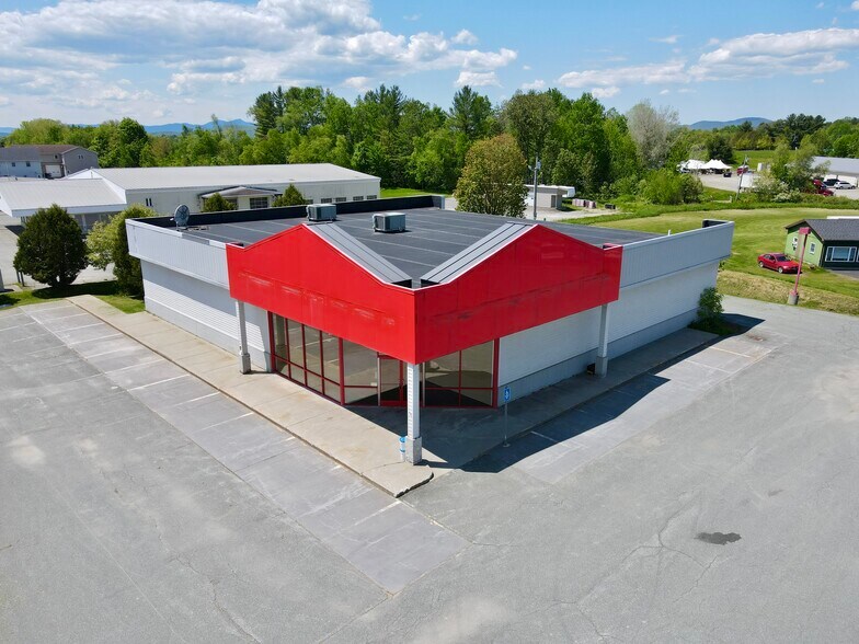 More Photos Of 108 Community Dr, Newport Freestanding For Sale