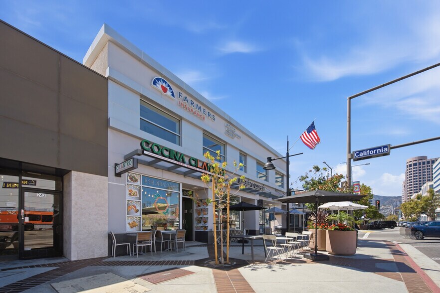 More Photos Of 247-251 N Brand Blvd, Glendale Storefront Retail Office For Lease