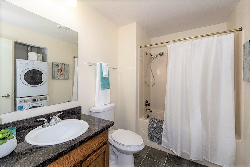 More Photos Of 5631 California Ave SW, Seattle Apartments For Sale
