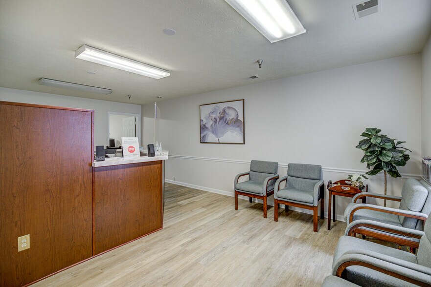 More Photos Of 731 Walker Rd, Great Falls Medical For Sale