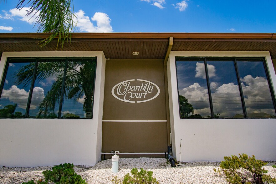 More Photos Of 1555 Howell Branch Rd, Winter Park Office For Lease