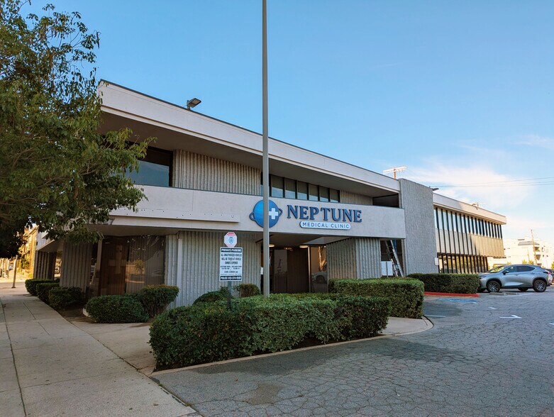 Primary Photo Of 14827 Ventura Blvd, Sherman Oaks Medical For Lease