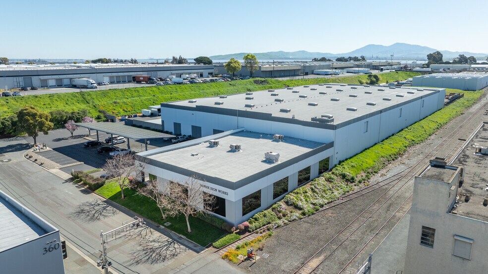 Primary Photo Of 380 Industrial Ct, Benicia Warehouse For Sale