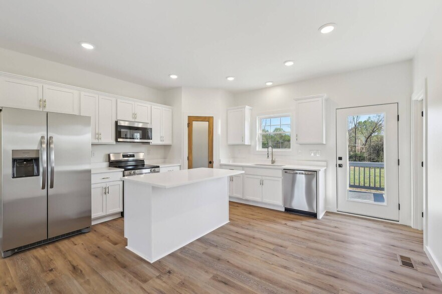More Photos Of , Lafayette Specialty For Sale