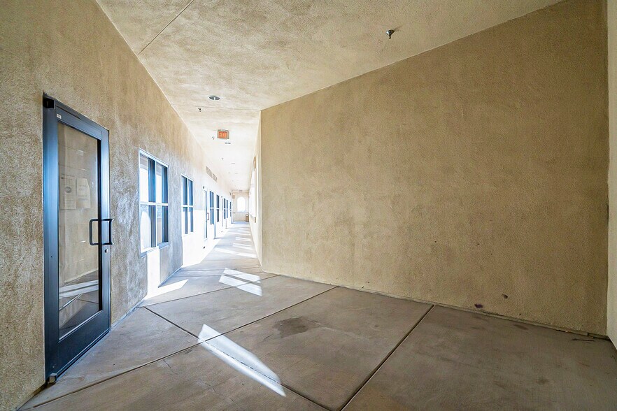 More Photos Of 7175 N Durango Dr, Las Vegas Medical For Lease