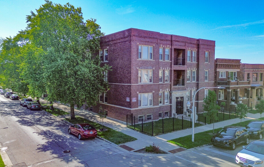 Primary Photo Of 6201-03 S Champlain Ave, Chicago Apartments For Sale