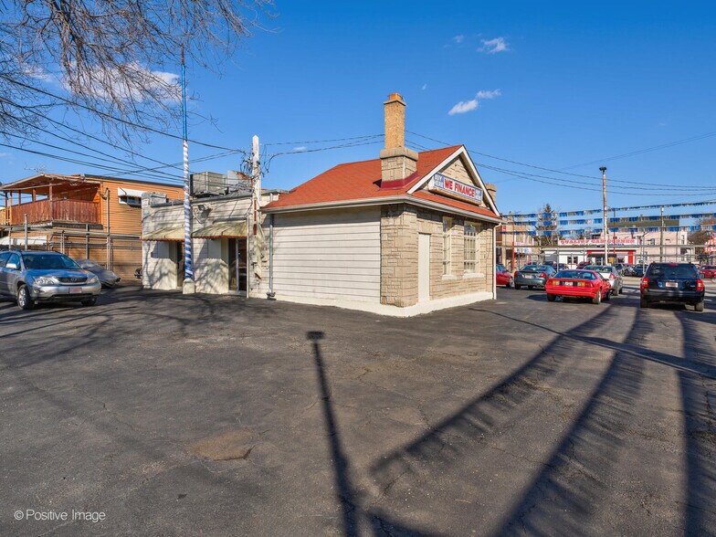 More Photos Of 2200 N Cicero Ave, Chicago Auto Dealership For Sale