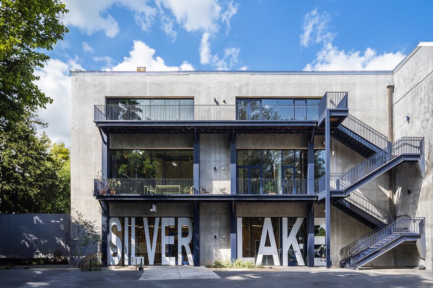 More Photos Of 2807-2811 W Sunset Blvd, Los Angeles Loft Creative Space For Sale
