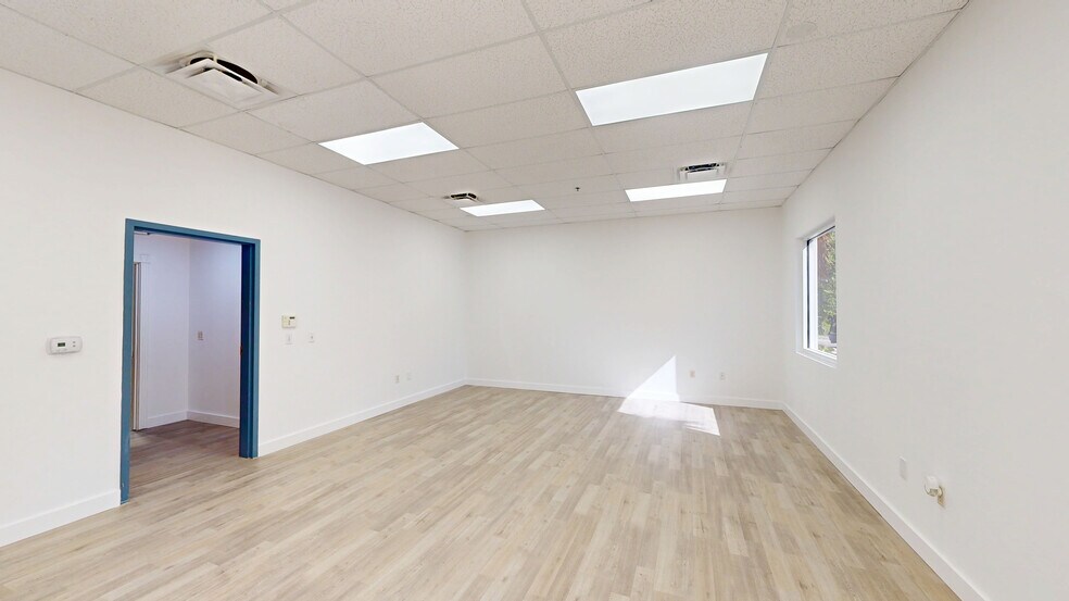 More Photos Of 534 Mercantile Pl, Port Saint Lucie Unknown For Lease