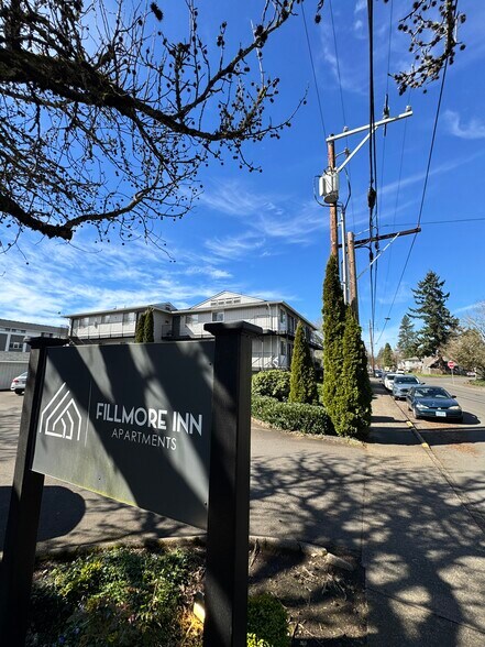 More Photos Of 760 NW 21st St, Corvallis Apartments For Sale