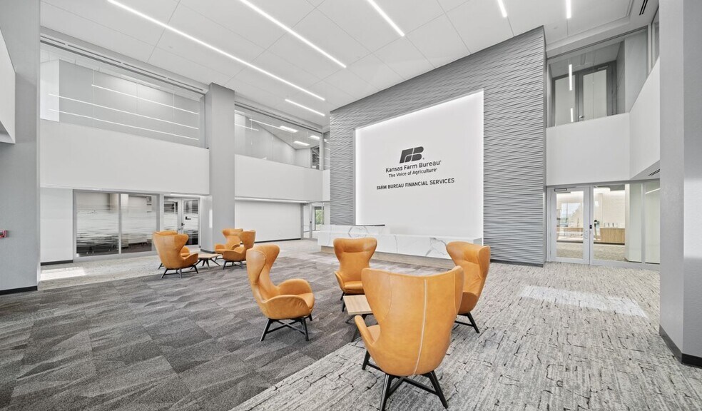 More Photos Of 2627 KFB Plz, Manhattan Office For Lease