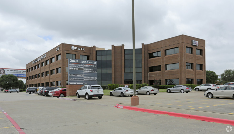 Primary Photo Of 1711 E Central Texas Expy, Killeen Office For Lease