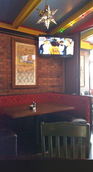 More Photos Of 1155 E Loop 304, Crockett Restaurant For Sale