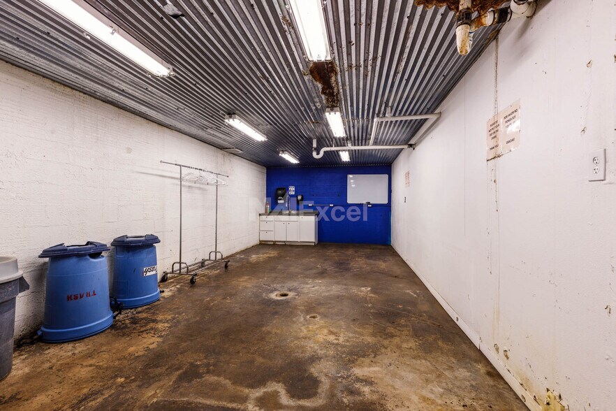 More Photos Of 550 S 1100 W, Fillmore Warehouse For Sale