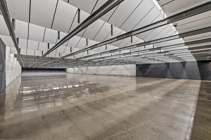 More Photos Of 7051 Highway 2 and 52 W, Minot Warehouse For Sale