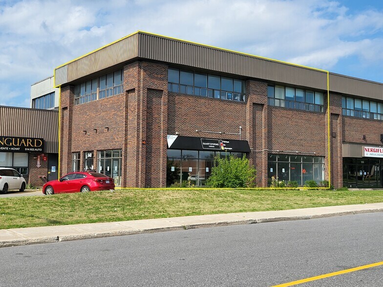 More Photos Of 920-960 Rue Bégin, Montréal Showroom For Lease