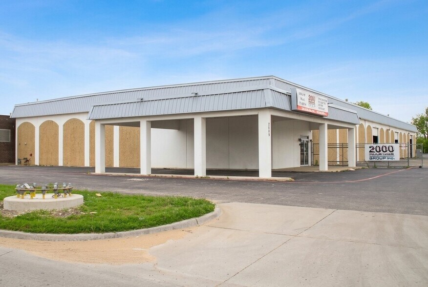Primary Photo Of 2609 Oakland Ave, Garland Warehouse For Lease