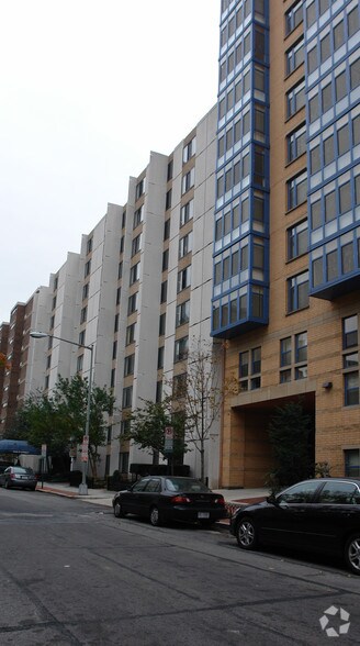 More Photos Of 1440 N St NW, Washington Apartments For Lease