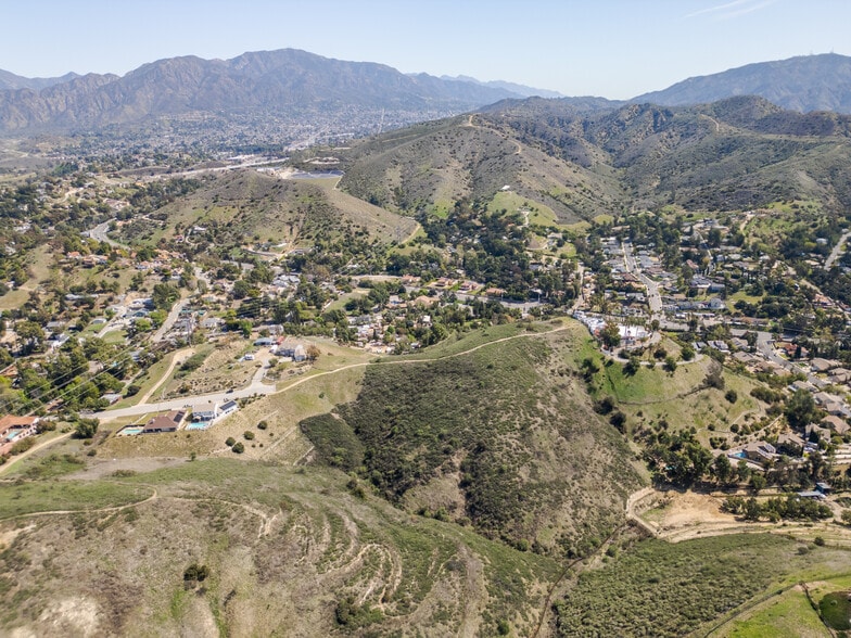 More Photos Of 10131 Johanna Ave, Sunland Land For Sale