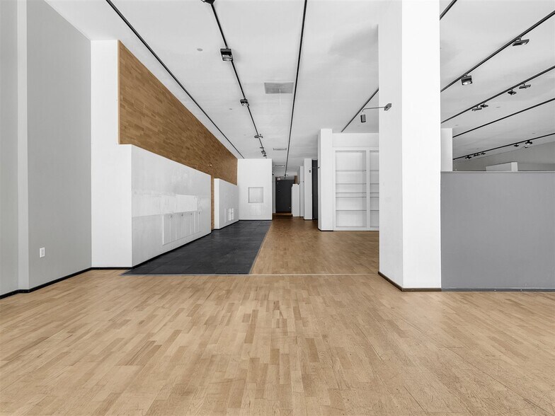 More Photos Of 997-1013 Massachusetts Ave, Cambridge Freestanding For Lease