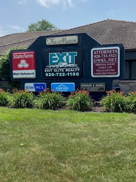 More Photos Of 2711 N Mason St, Appleton Medical For Sale