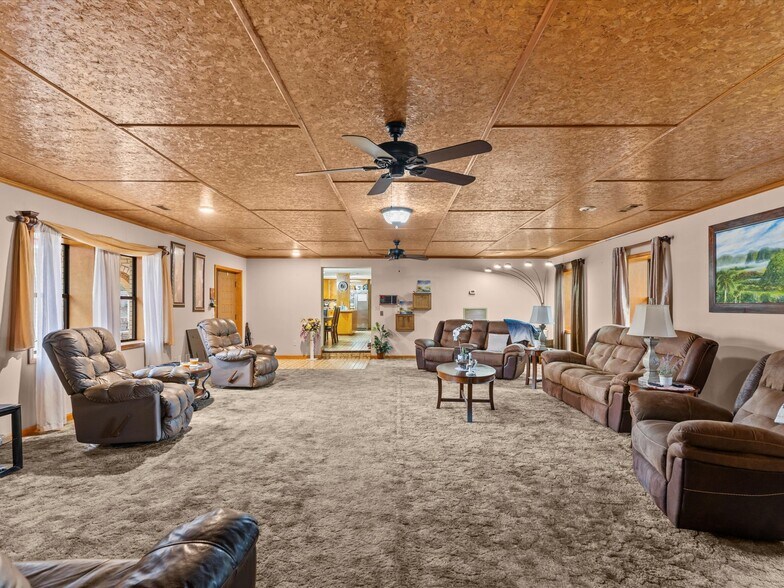 More Photos Of 901 Haven Dr, Dothan Flex For Sale