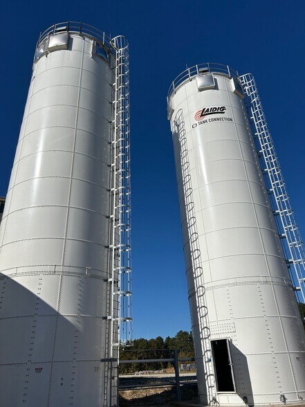 More Photos Of 260 Midway Dr, Union Manufacturing For Lease