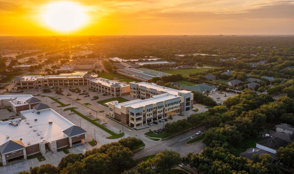 More Photos Of 4899 Highway 6, Missouri City Restaurant For Sale