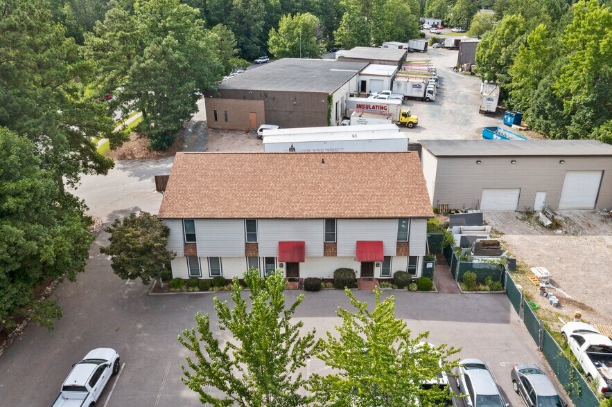 More Photos Of 2701 Rowland Rd, Raleigh Office For Lease