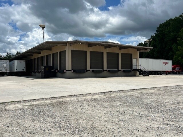 More Photos Of 604 Inderneer Dr, Kernersville Truck Terminal For Lease